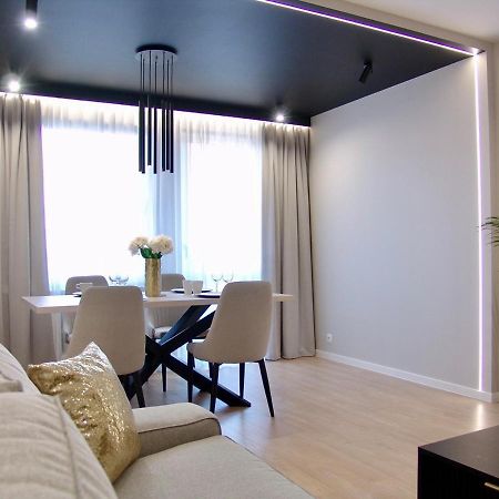 Zb Apartment Beige Пекары-Слёнске Экстерьер фото