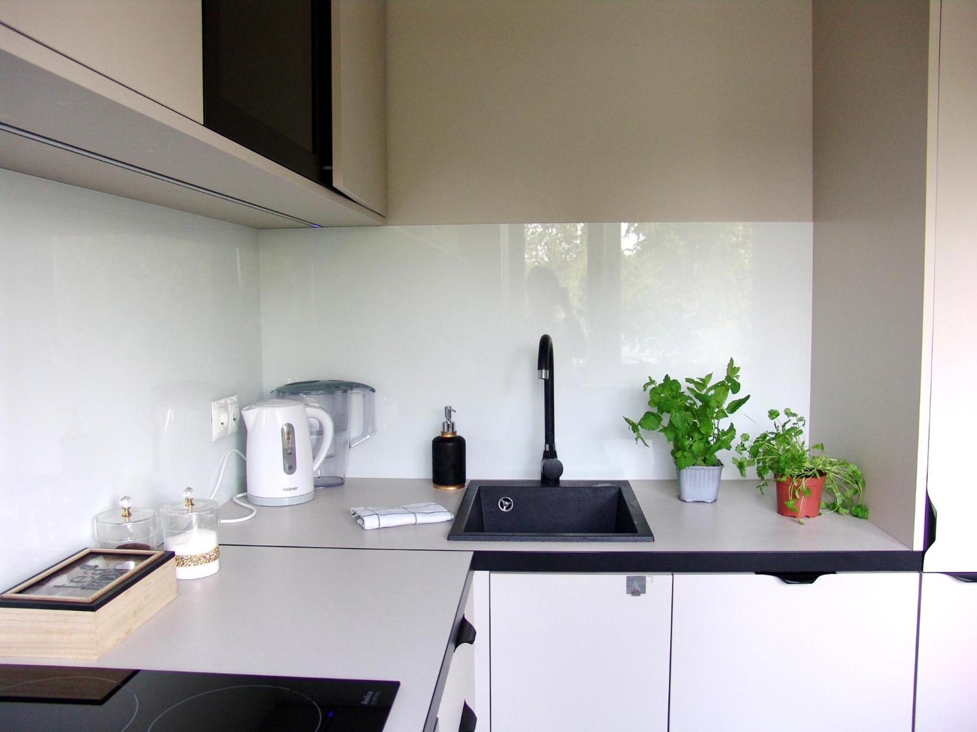 Zb Apartment Beige Пекары-Слёнске Экстерьер фото